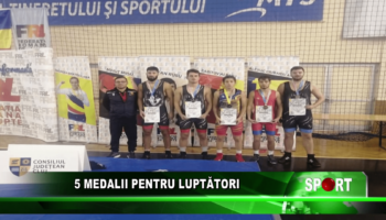 5 medalii pentru luptători