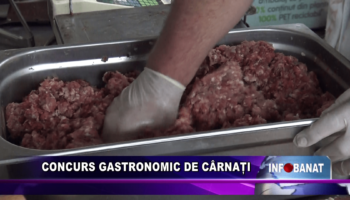 Concurs gastronomic de cârnați