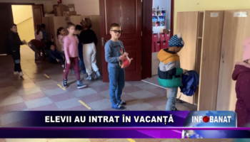 Elevii au intrat în vacanță