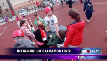 Întâlnire cu salvamontiștii