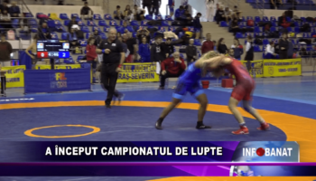 A început Campionatul de Lupte