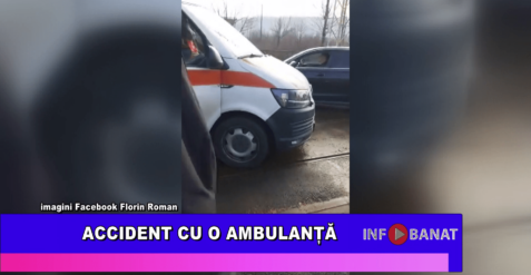 Accident cu o ambulanță