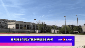 Se reabilitează terenurile de sport