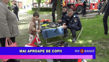 Mai aproape de copii