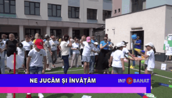 Ne jucăm și învățăm