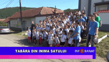Tabăra din inima satului