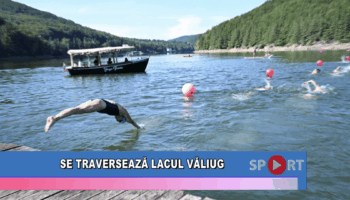 Se traversează lacul Văliug
