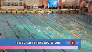 16 medalii pentru înotători