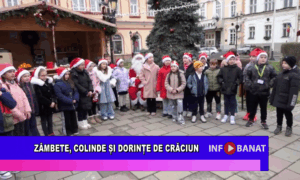 Zâmbete, colinde și dorințe de Crăciun