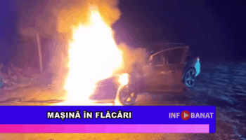 Mașină în flăcări