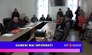 Oameni mai informați