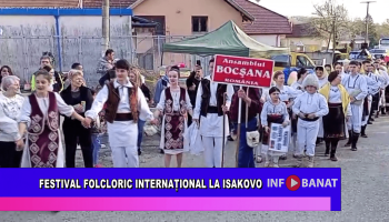 Festival folcloric internațional la Isakovo
