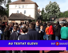 Au testat elevii