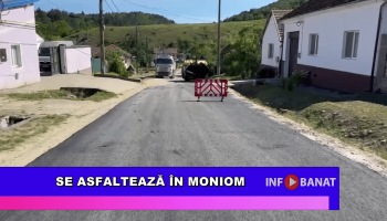 Se asfaltează în Moniom