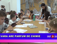 Vara are parfum de chimie