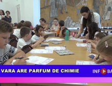 Vara are parfum de chimie