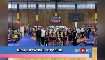 Micii luptători, pe podium